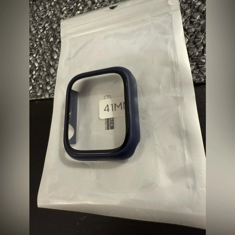 Spigen Rugged Apple watch protective case and 3 extra cases with tempered glass